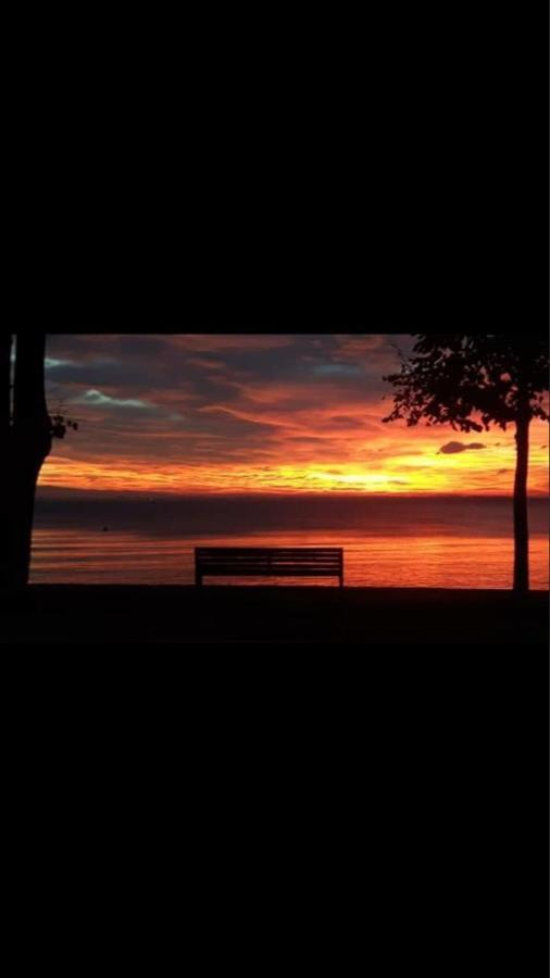 antonellagardalake Desenzano del Garda Exteriör bild