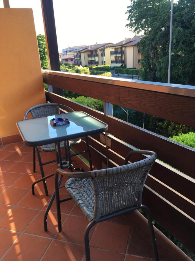 antonellagardalake Desenzano del Garda Exteriör bild